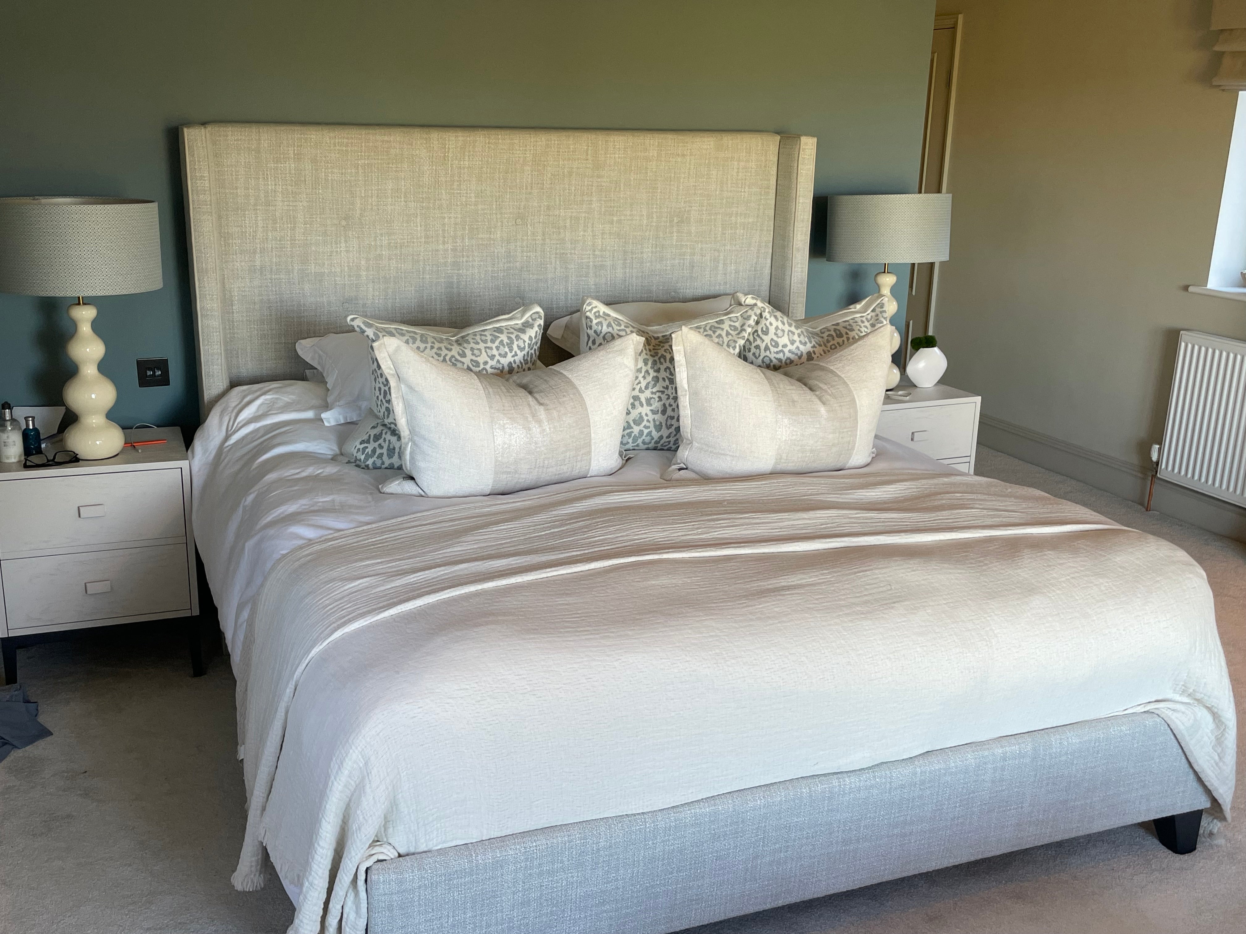 Beds & Headboards