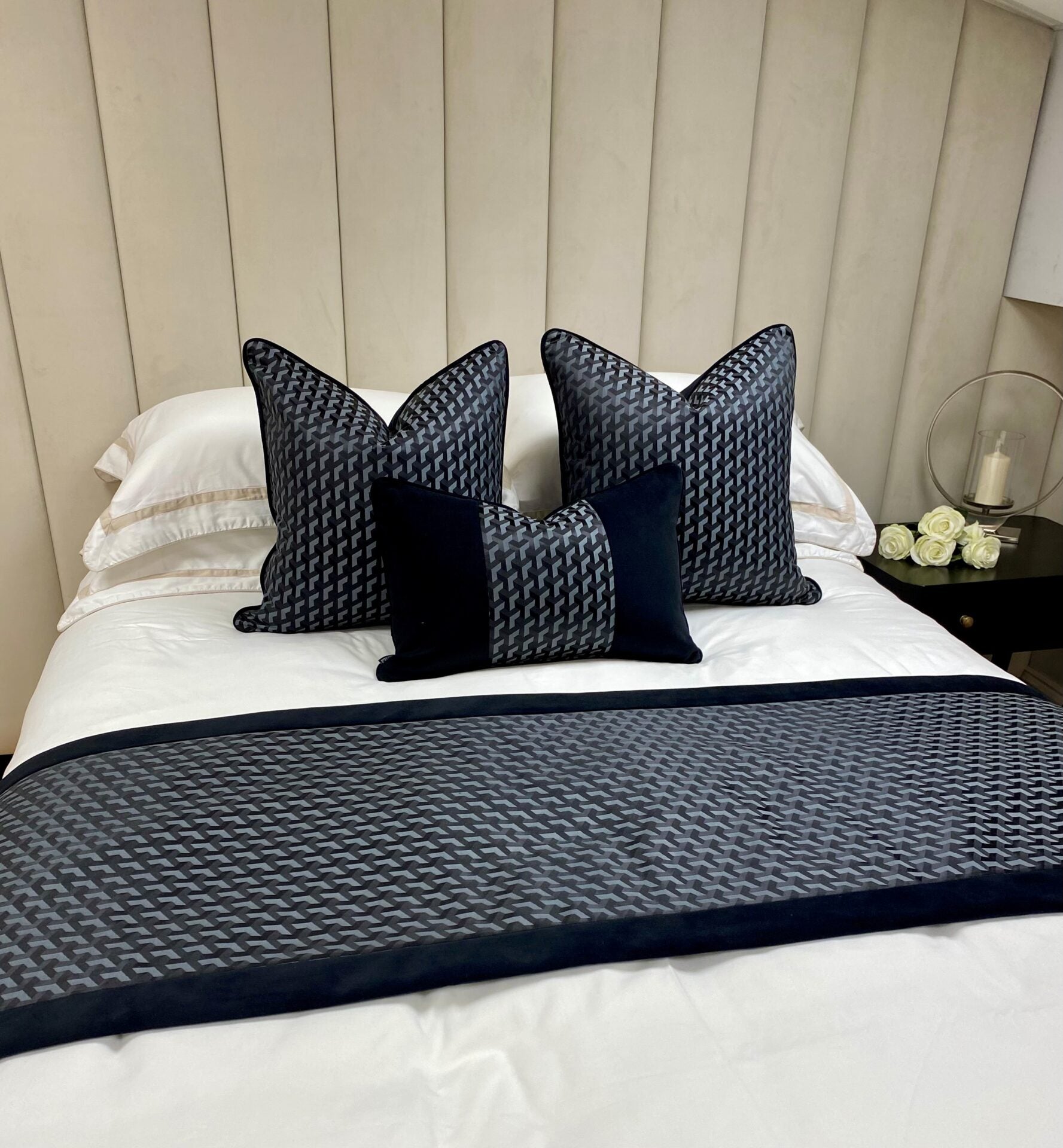 Noir Bed Set